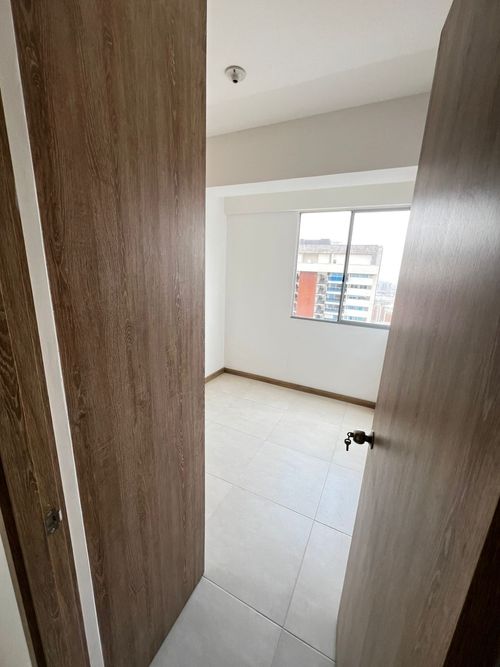 Apartamento de 3 alcobas en venta en Las Lomitas, Sabaneta, 66 m² · foto 16 de 17