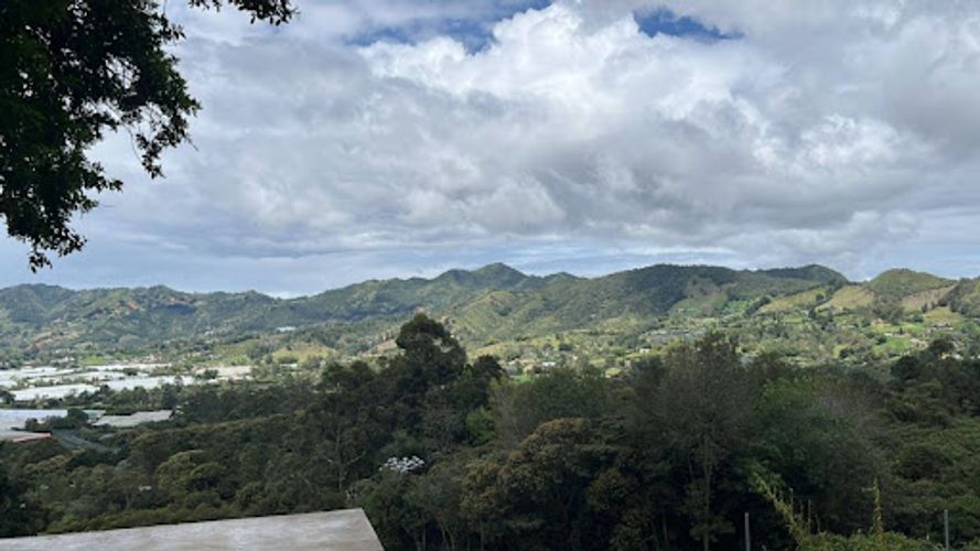 Finca en arriendo en La Ceja, 280 m² · foto 14 de 24