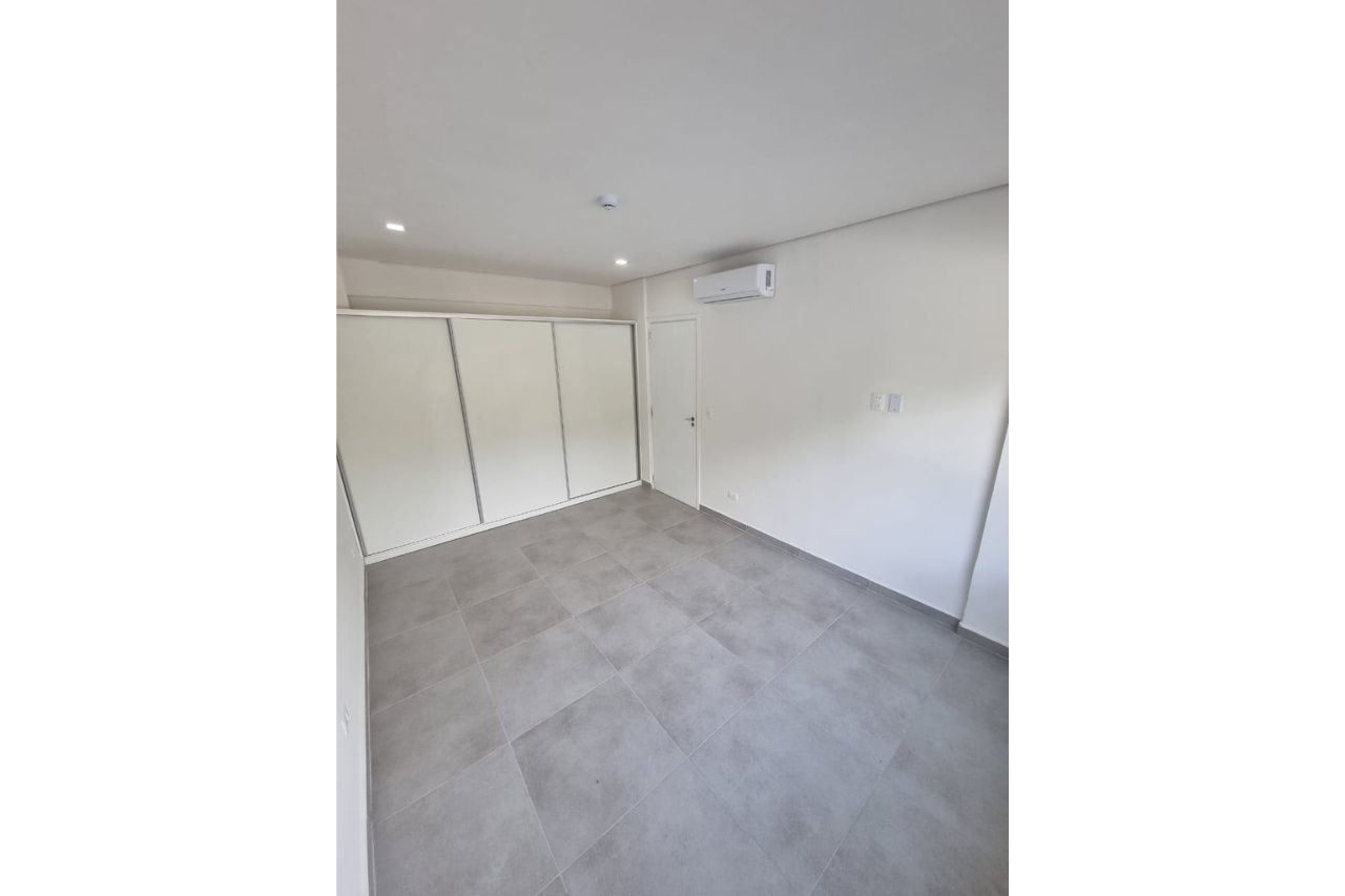 Departamento en alquiler en Herrera, Asunción — foto 3