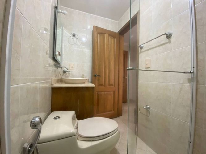 Apartamento de 4 alcobas en venta en Cabecera Del Llano, Bucaramanga, 251 m² · foto 17 de 24