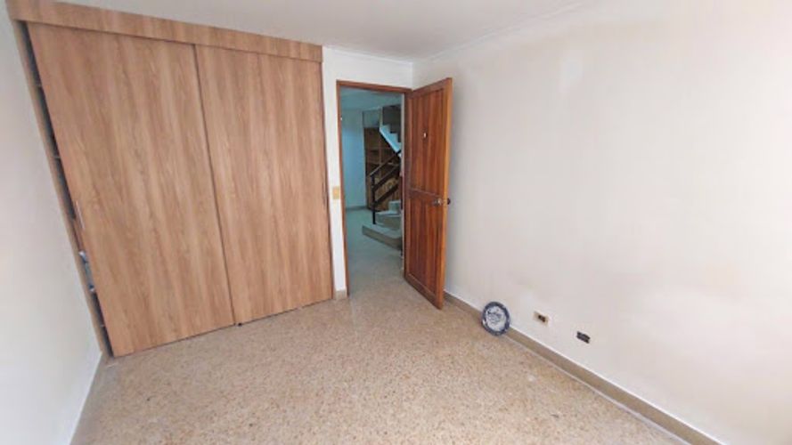 Apartamento de 3 alcobas en arriendo en Laureles, Medellín, 150 m² · foto 16 de 19