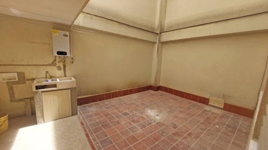 Apartamento de 3 alcobas en arriendo en Laureles, Medellín, 150 m² · foto 19 de 19