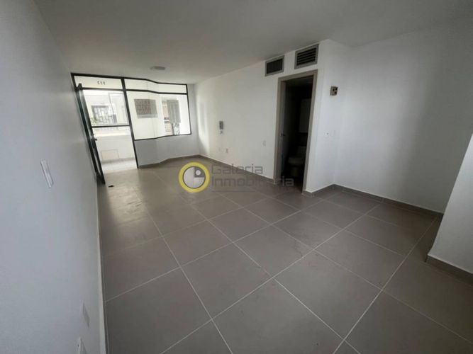 Oficina en arriendo en Centro, Bucaramanga, 24 m² · foto 6 de 7