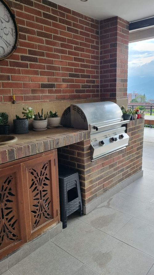 Casa de 5 alcobas en venta en El Poblado, Medellín, 685 m² · foto 19 de 24