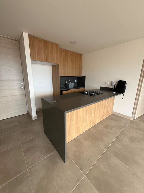 Apartamento de 2 alcobas en venta en El Poblado, Medellín, 87 m² · foto 15 de 20
