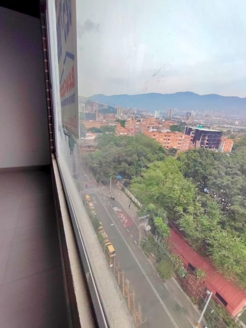 Oficina en venta en Villas Del Vallejuelo 1, Envigado, 34 m² · foto 7 de 13