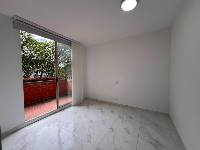Apartamento de 3 alcobas en arriendo en El Poblado, Medellín, 113 m² · foto 14 de 14