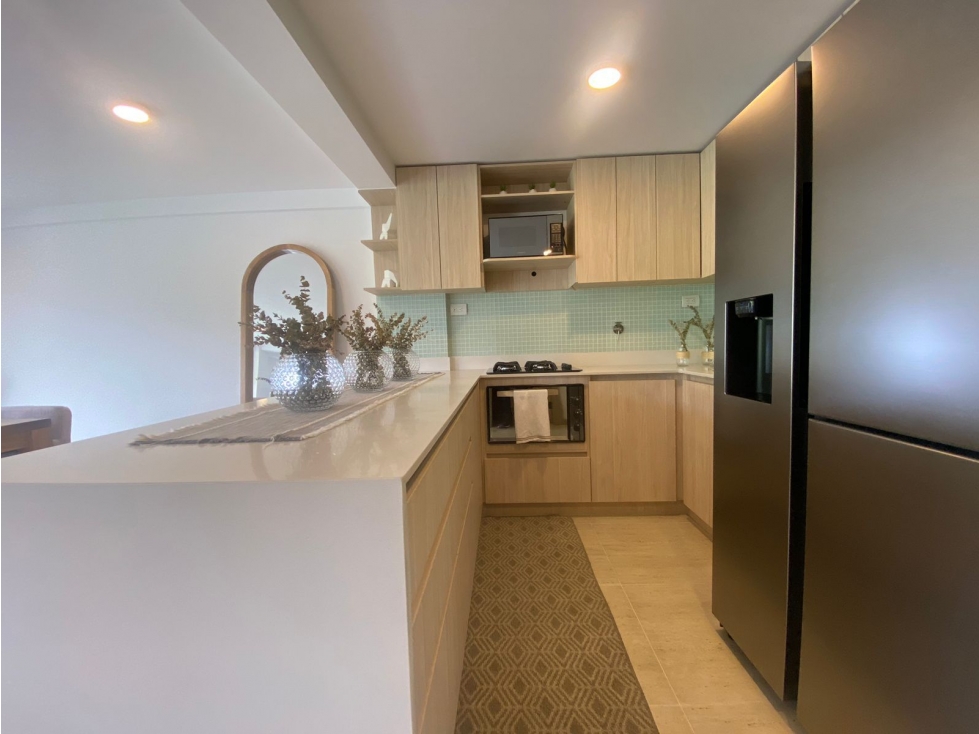 Apartamento en venta en Loma de los bernal, Medellín 5