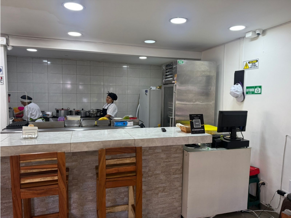Local comercial en venta en Calasanz, Medellín 3