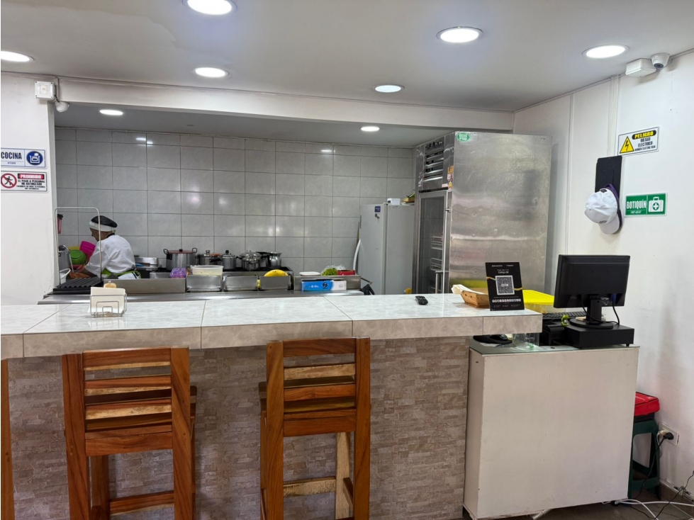 Local comercial en venta en Calasanz, Medellín 4