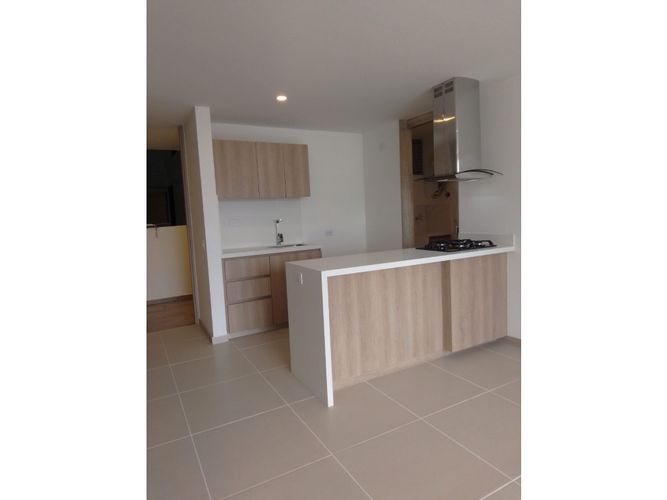 Apartaestudio en venta en Ciudad Del Río, Medellín, 55 m² · foto 3 de 15