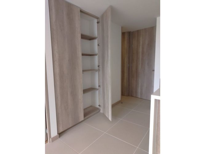 Apartaestudio en venta en Ciudad Del Río, Medellín, 55 m² · foto 5 de 15
