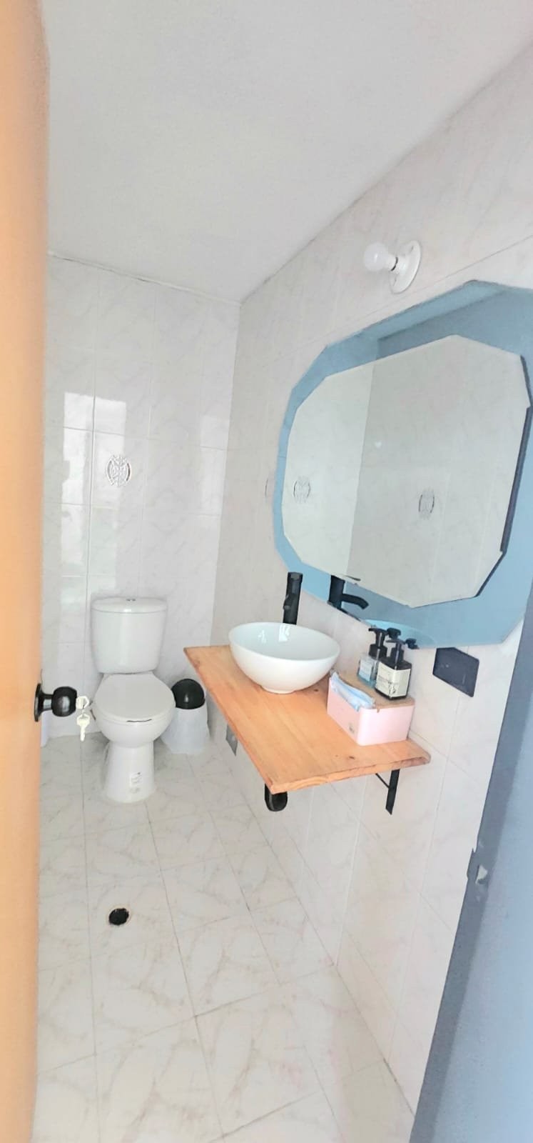 Casa en venta en Normandia, Bogotá · foto 6 de 24