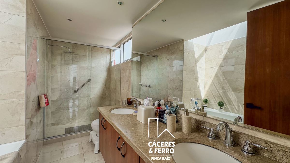Casa en venta en Cerros De Suba, Bogotá · foto 16 de 24