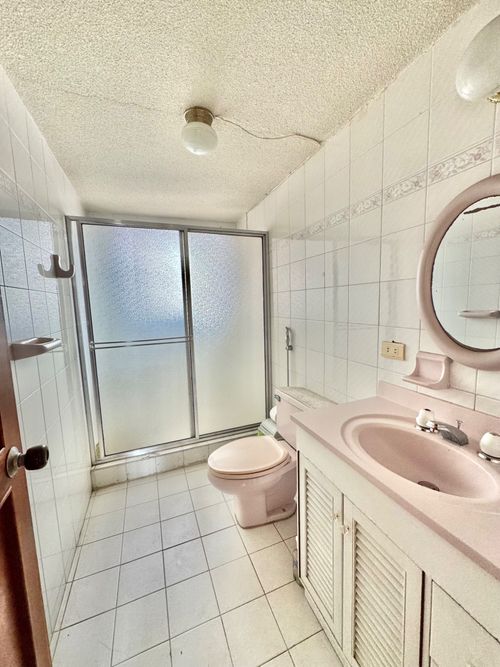 Casa de 7 alcobas en venta en Laura Vicuña, Chía, 300 m² · foto 19 de 24