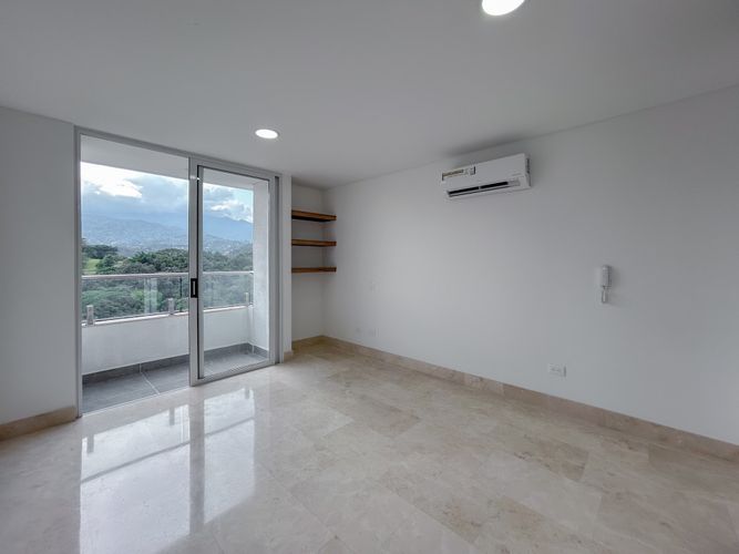 Apartamento de 3 alcobas en venta en Ciudad Jardin, Cali, 147 m² · foto 13 de 23