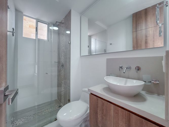 Apartamento de 3 alcobas en venta en Ciudad Jardin, Cali, 147 m² · foto 18 de 23