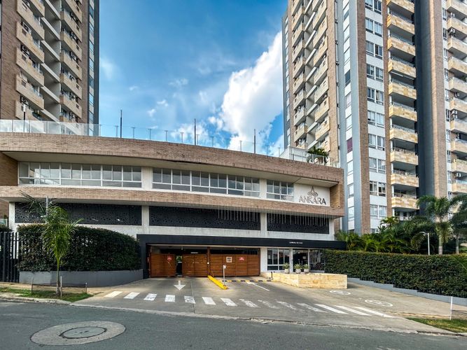 Apartamento de 3 alcobas en venta en Ciudad Jardin, Cali, 147 m² · foto 23 de 23