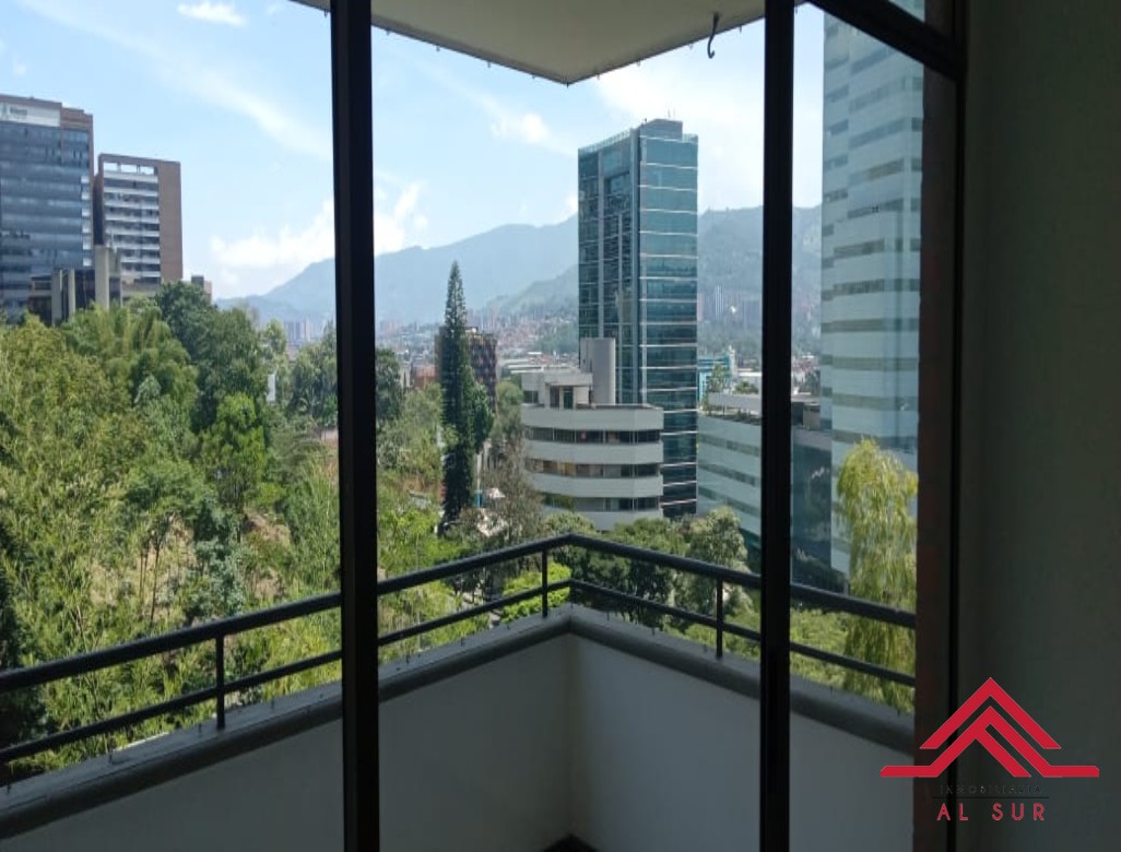 Apartamento en venta en Castropol, Medellín 2