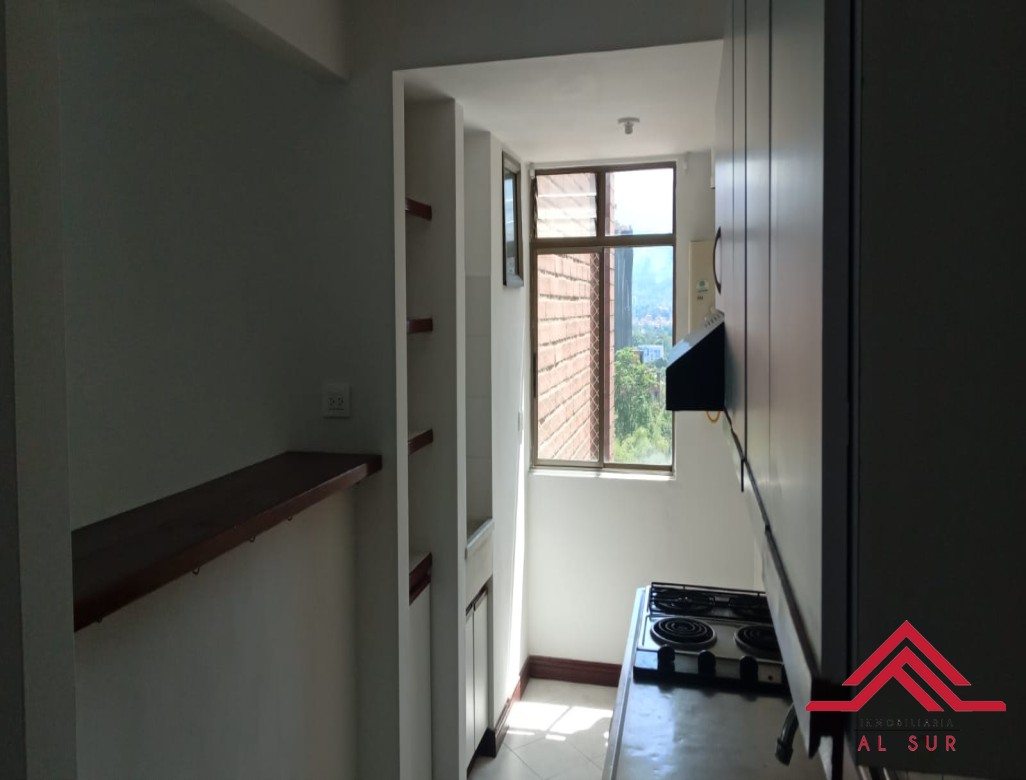 Apartamento en venta en Castropol, Medellín · foto 8 de 15
