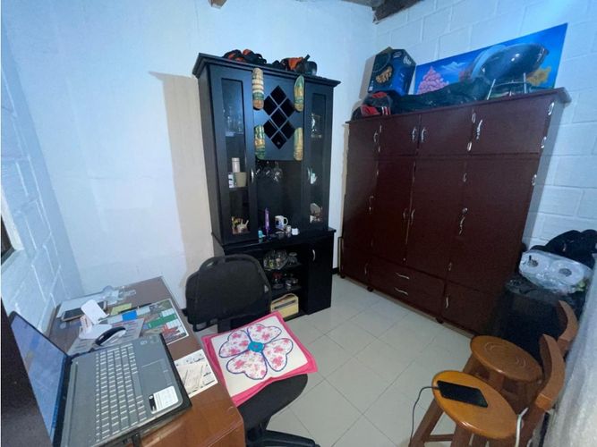 Casa de 3 alcobas en venta en Niagara, Armenia, 100 m² · foto 13 de 14