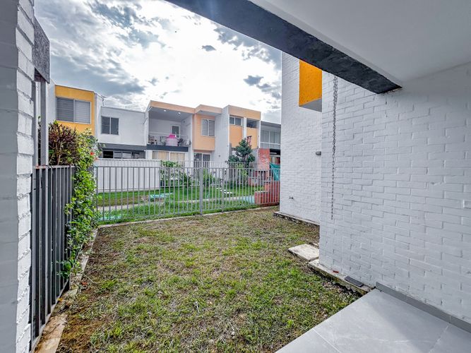 Casa de 4 alcobas en venta en El Castillo, Jamundí, 150 m² · foto 5 de 18