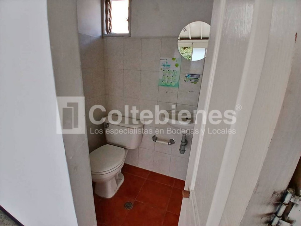 Casa en arriendo en Patio Bonito, Medellín · foto 4 de 15