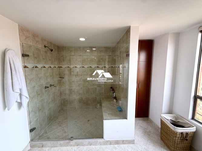 Apartamento de 3 alcobas en venta en El Campestre, Medellín, 154 m² · foto 10 de 24