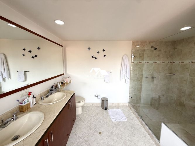 Apartamento de 3 alcobas en venta en El Campestre, Medellín, 154 m² · foto 11 de 24
