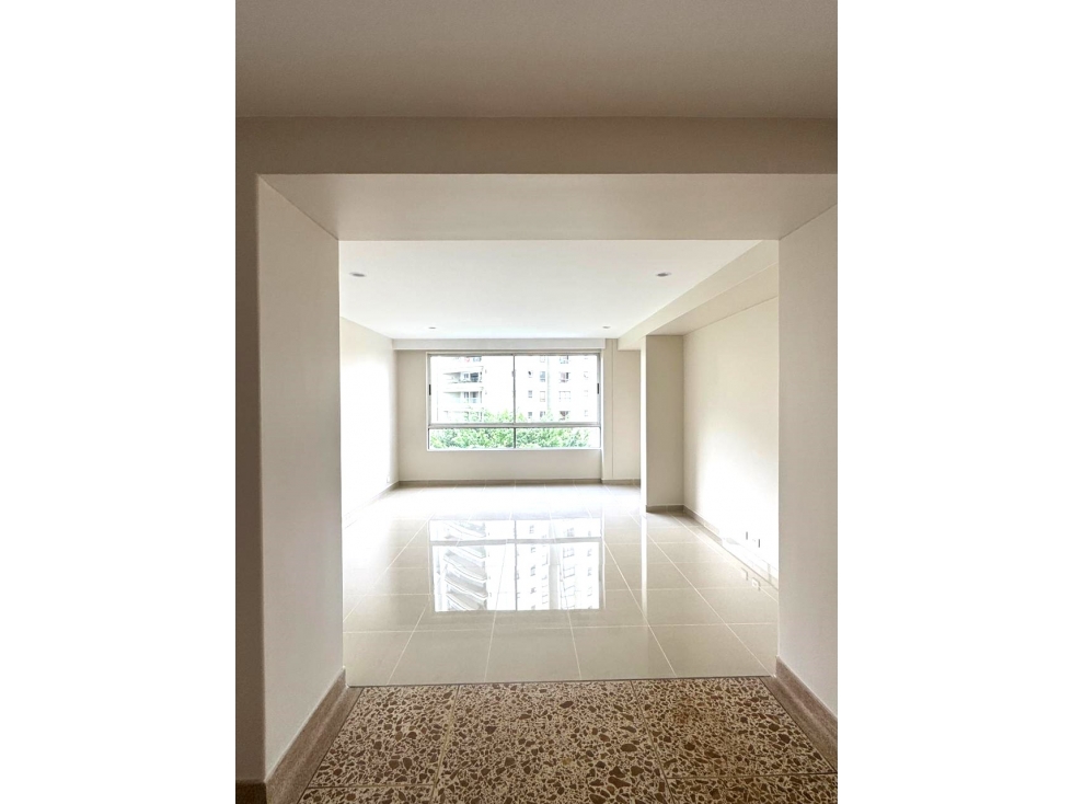 Apartamento en arriendo en El Poblado, Medellín · foto 17 de 24