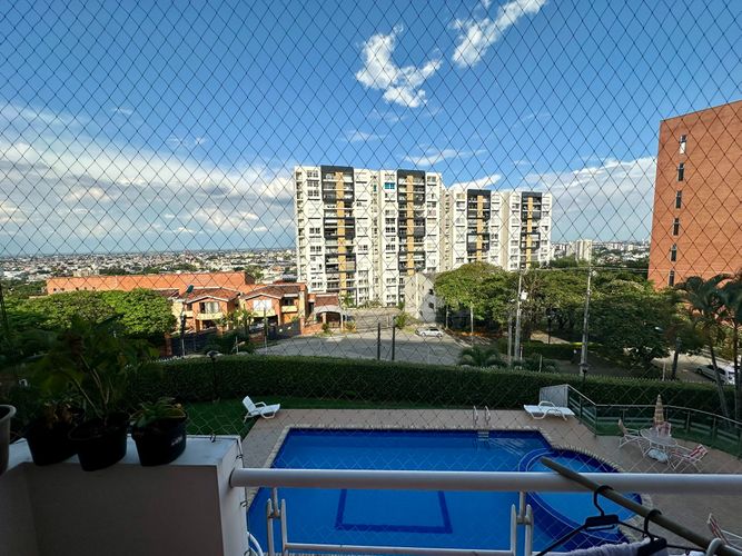 Apartamento de 2 alcobas en venta en Altos De Santa Isabel, Cali, 66 m² · foto 8 de 18