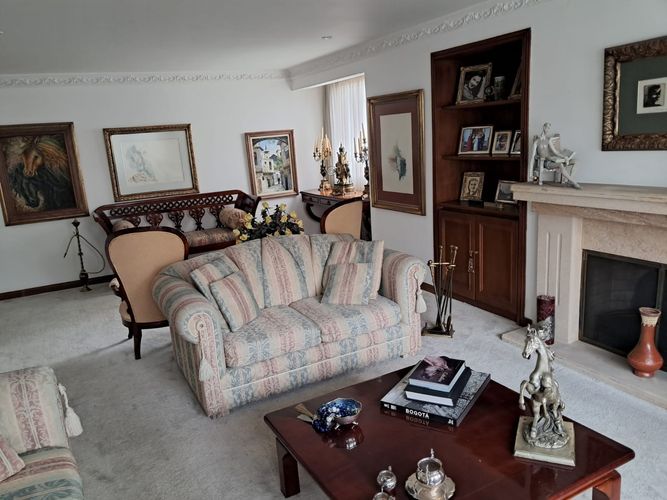 Apartamento de 3 alcobas en venta en Suba Urbano, Bogotá, 217 m² · foto 5 de 24