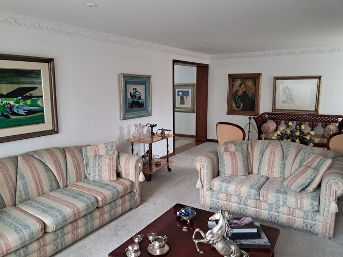Apartamento de 3 alcobas en venta en Suba Urbano, Bogotá, 217 m² · foto 7 de 24