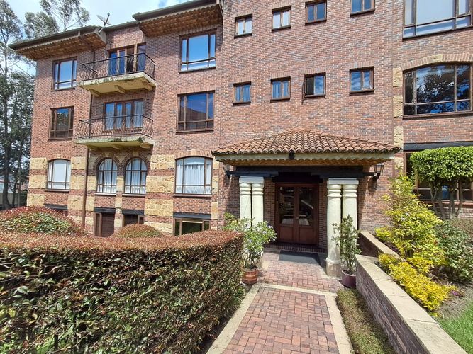 Apartamento de 3 alcobas en venta en Suba Urbano, Bogotá, 217 m² · foto 9 de 24