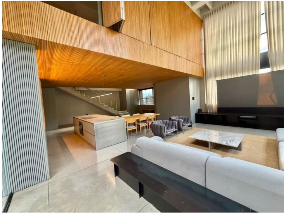 Apartamento en venta en El Poblado, Medellín 2