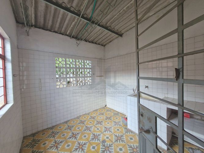 Casa de 2 alcobas en venta en Ricaurte, 188 m² · foto 12 de 14
