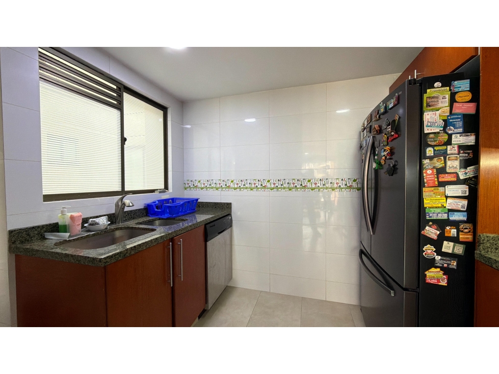 Apartamento en venta en Lagos De Cordoba, Bogotá · foto 5 de 24