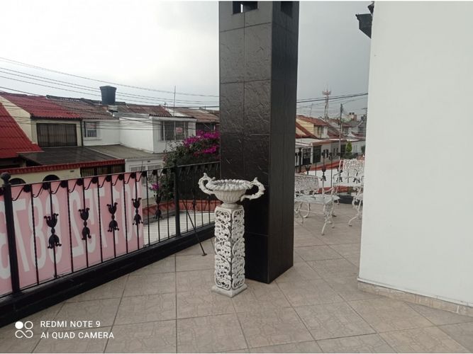 Casa de 4 alcobas en venta en Villa Luz, Bogotá, 320 m² · foto 22 de 22