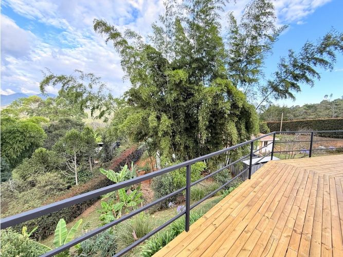 Finca en arriendo en Llano Grande, La Ceja, 255 m² · foto 9 de 21
