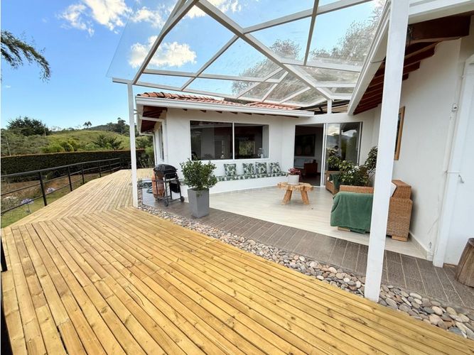 Finca en arriendo en Llano Grande, La Ceja, 255 m² · foto 11 de 21