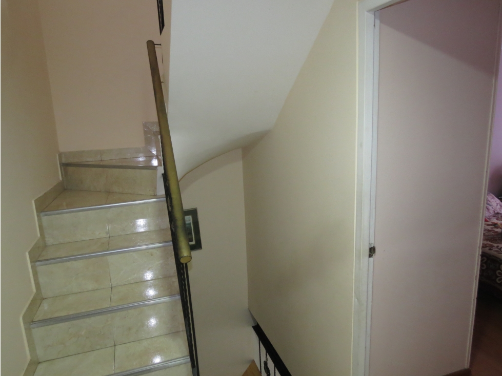 Casa en venta en Engativá, Bogotá · foto 11 de 24