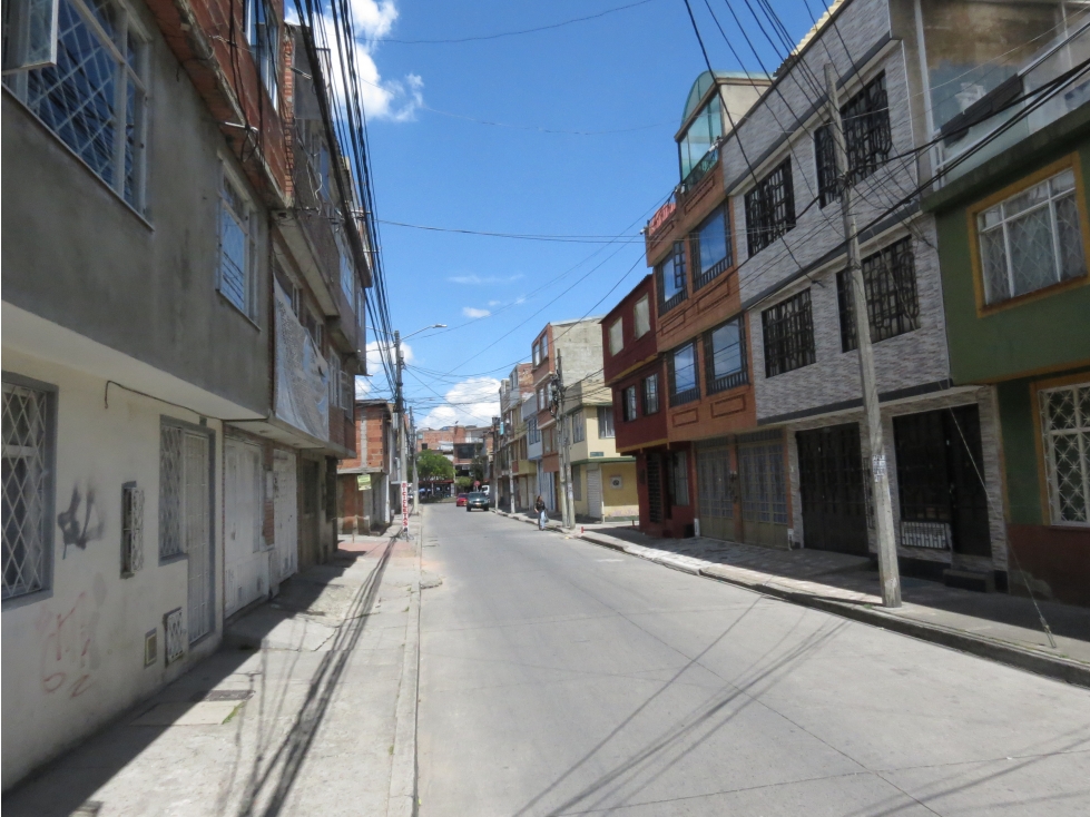 Casa en venta en Engativá, Bogotá · foto 22 de 24