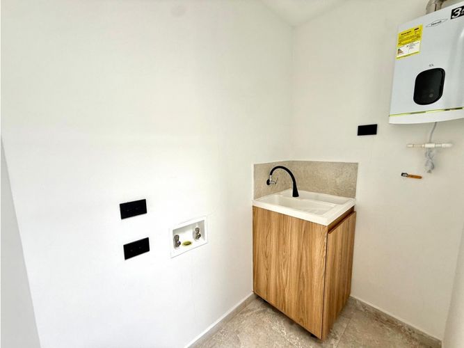 Casa de 3 alcobas en venta en La Ceja, 135 m² · foto 7 de 15