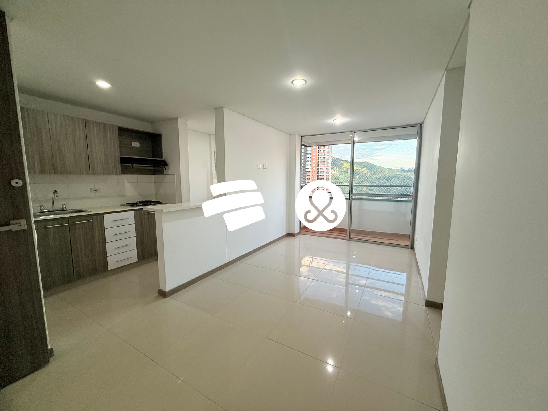 Apartamento en venta en Ditaires, Itagüí · foto 3 de 23
