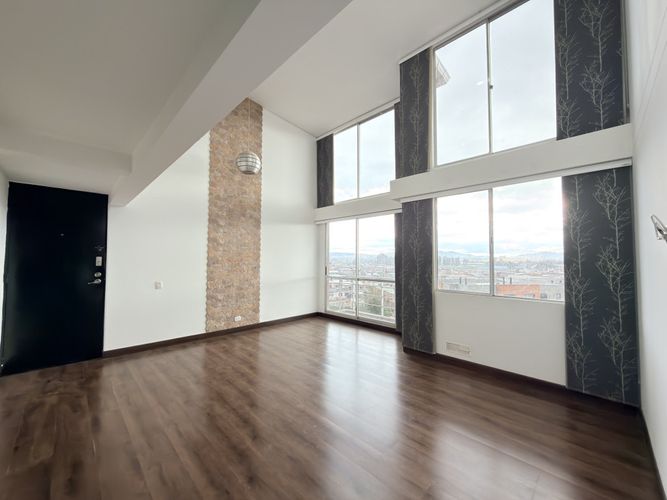 Apartamento de 3 alcobas en venta en Las Delicias, Madrid, 107 m² · foto 7 de 24