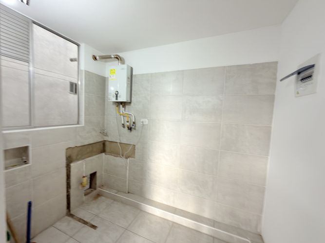 Apartamento de 3 alcobas en venta en Las Delicias, Madrid, 107 m² · foto 11 de 24