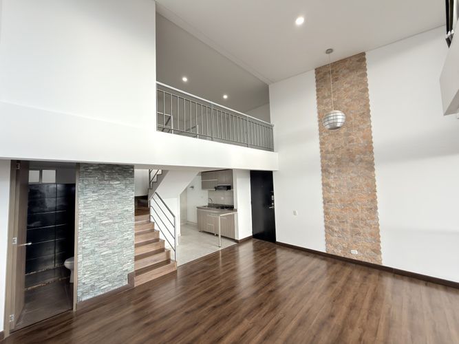 Apartamento de 3 alcobas en venta en Las Delicias, Madrid, 107 m² · foto 13 de 24