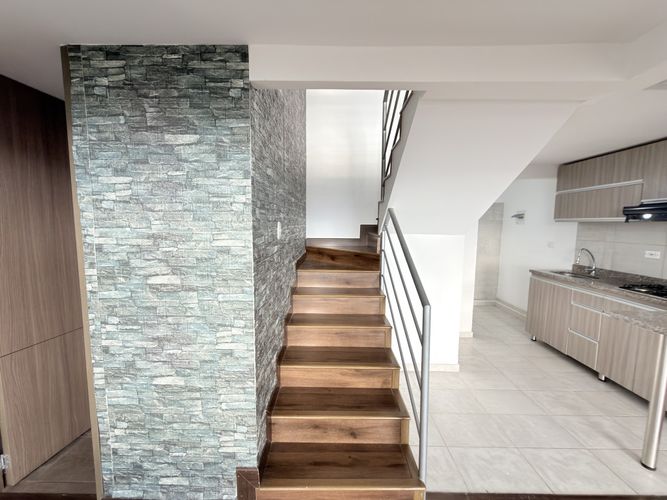 Apartamento de 3 alcobas en venta en Las Delicias, Madrid, 107 m² · foto 17 de 24