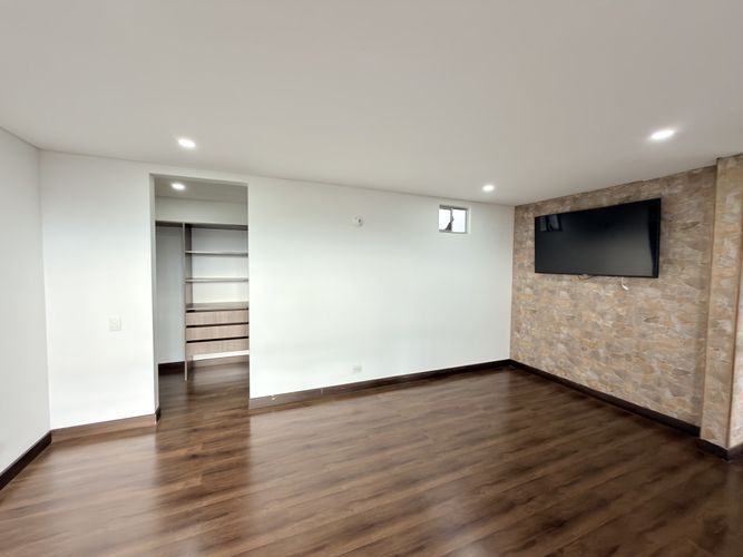 Apartamento de 3 alcobas en venta en Las Delicias, Madrid, 107 m² · foto 23 de 24