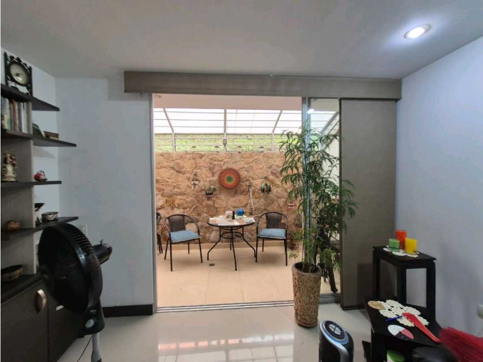 Apartamento en venta en Conjunto residencial cerro cristales, Cali 4